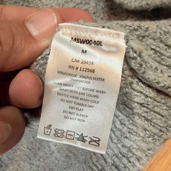 Miss Me Women's Cardigan Size M Gray chunky Knit Cardigan Boho Long Sleeve Snap - Picture 4 of 5